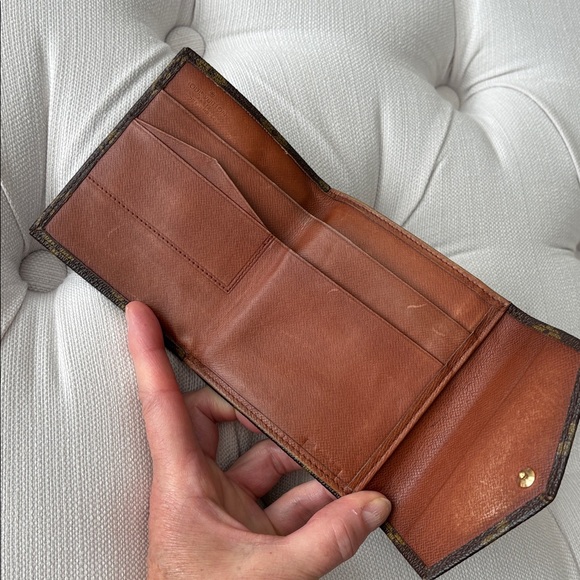 LOUIS VUITTON Monogram Elise wallet vintage - Picture 8 of 14